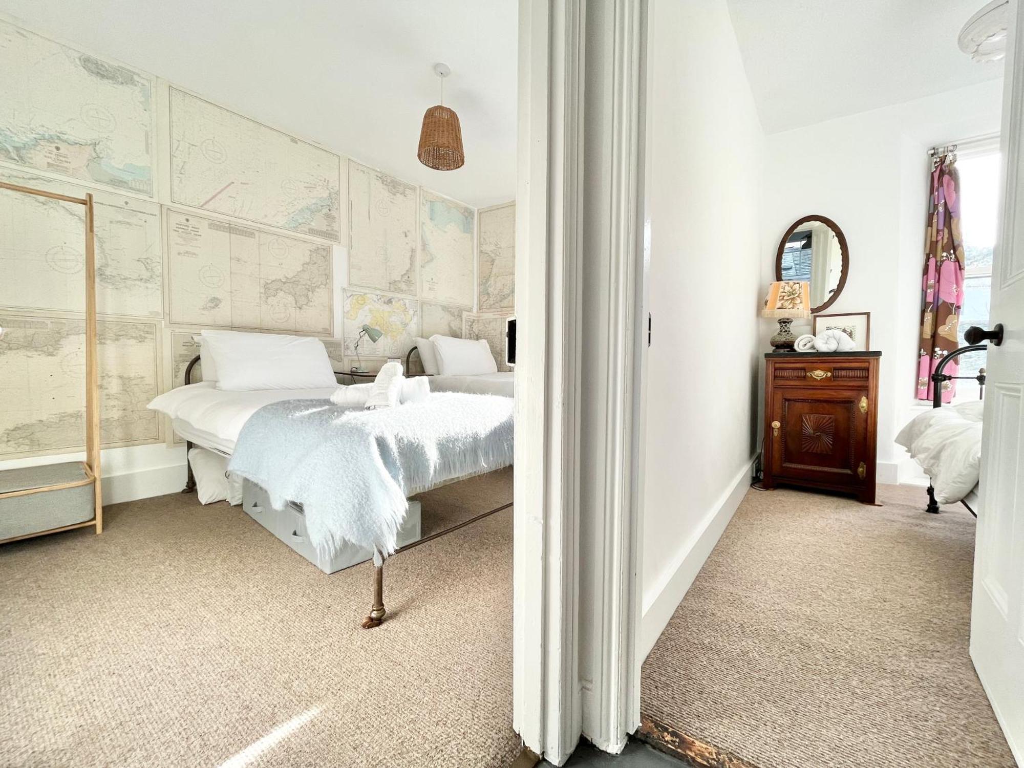 Janies Cottage~ Mousehole~Eclectic Interiors & Vintage Charm Kültér fotó